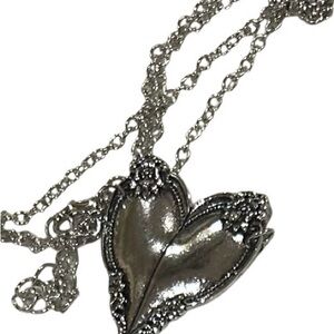 Elegant stainless Steel Silver Heart Pendant Necklace